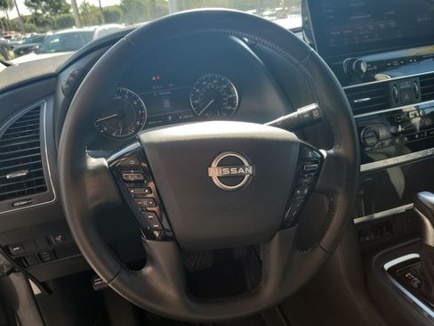 Used 2022 Nissan Armada SV w/ SV Appearance Package AWD/4WD image 26