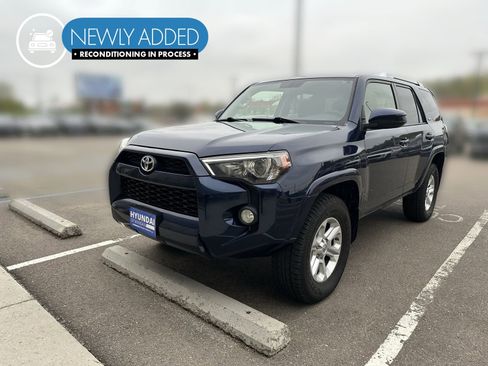 Used 2016 Toyota 4Runner SR5 AWD/4WD image 1