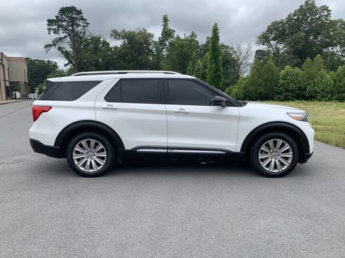 Used 2020 Ford Explorer Limited w/ Class III Trailer Tow Package RWD image 8