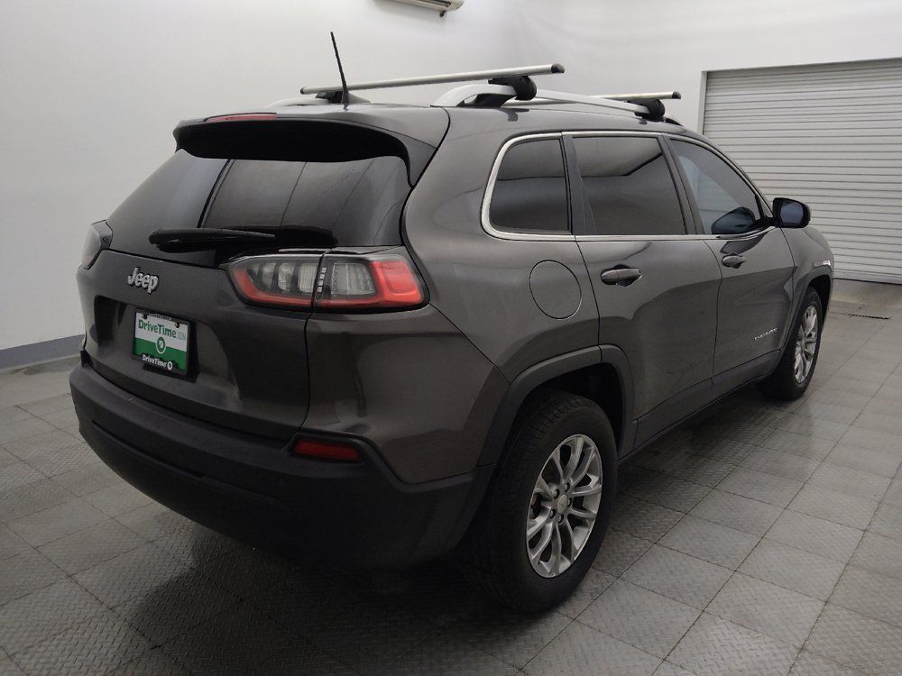 Used 2019 Jeep Cherokee Latitude Plus FWD image 9