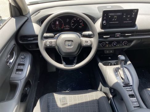 New 2026 Honda HR-V LX image 11