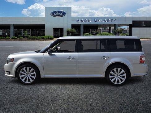 Used 2016 Ford Flex SEL w/ Equipment Group 202A image 2