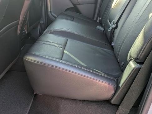 Used 2022 Ford Ranger Lariat w/ Equipment Group 501A High image 10