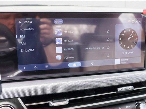 New 2025 Hyundai Sonata SEL image 16