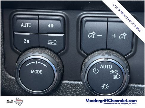Certified 2024 Chevrolet Tahoe LT w/ LT Signature Plus Package AWD/4WD image 21