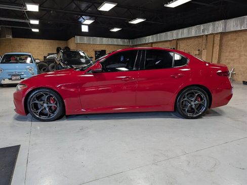 Used 2019 Alfa Romeo Giulia Ti Sport w/ Quick Order Package 22U Sport image 7