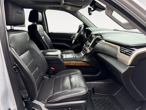Used 2020 GMC Yukon XL Denali w/ Denali Ultimate Package image 15