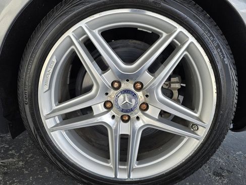 Used 2011 Mercedes-Benz C 300 Sedan image 60