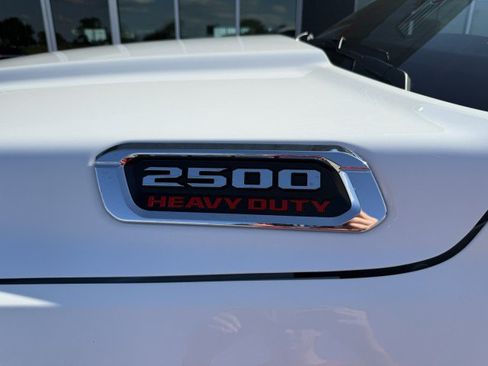 Used 2024 RAM 2500 Big Horn AWD/4WD image 20