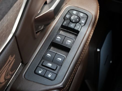 Used 2026 RAM 3500 Longhorn AWD/4WD image 34