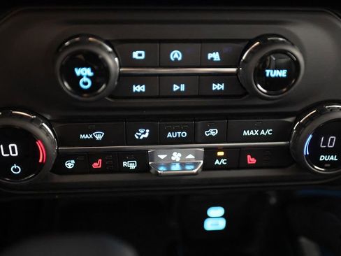 Used 2025 Ford Bronco Raptor AWD/4WD image 24