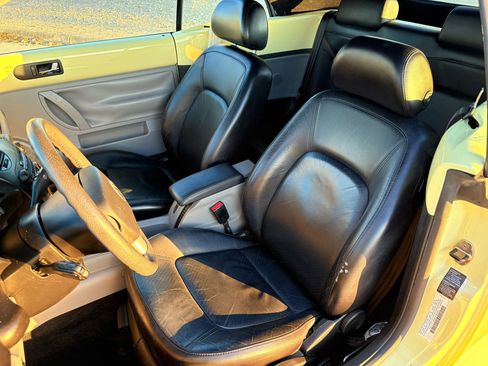Used 2003 Volkswagen Beetle GLS image 25