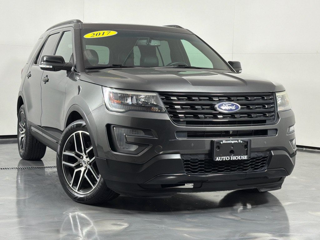 Used 2017 Ford Explorer Sport w/ Equipment Group 401A AWD/4WD image 2