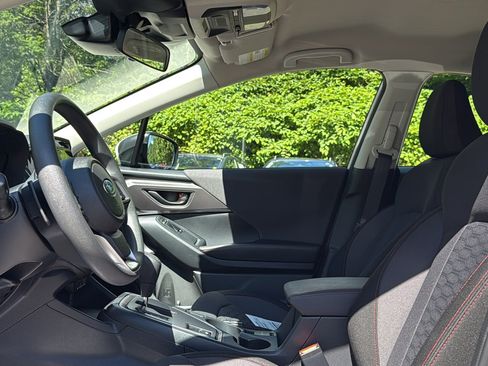 Certified 2025 Subaru Impreza 2.0i Sport AWD/4WD image 12