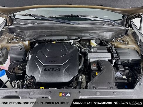 Used 2023 Kia Telluride S FWD image 32