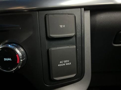 Used 2025 Ford F150 Lariat w/ Equipment Group 501A Mid image 35