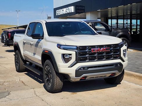 New 2026 GMC Canyon AT4 image 2