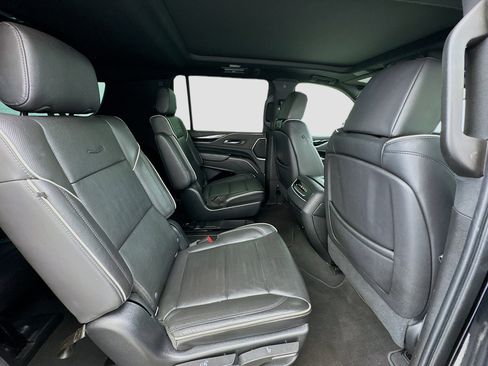 Used 2021 Cadillac Escalade ESV Sport image 19