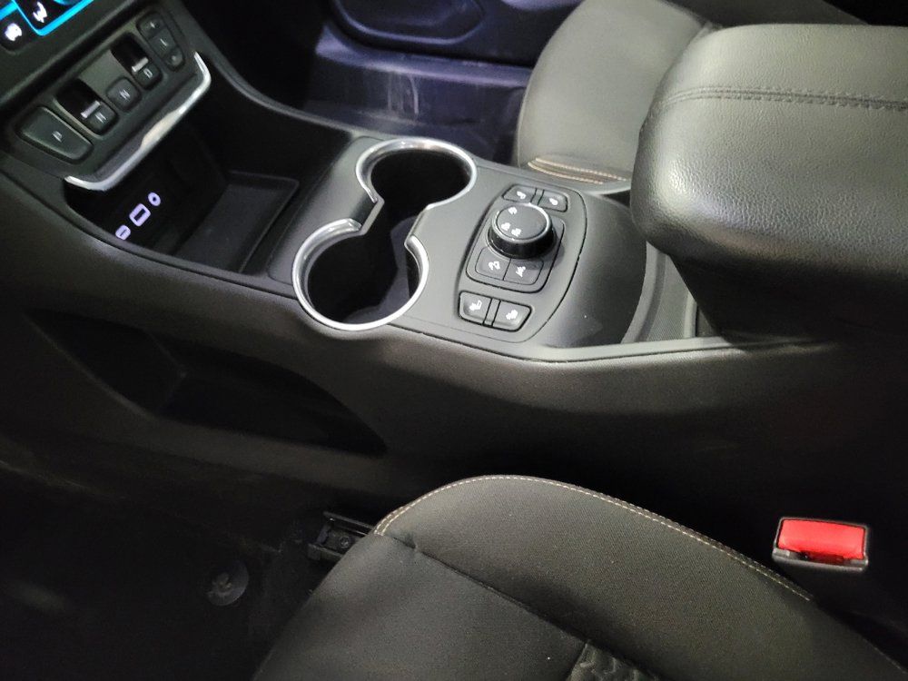 Used 2021 GMC Terrain SLE w/ Driver Convenience Package AWD/4WD image 26