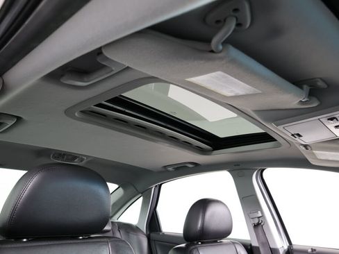 Used 2005 Ford Five Hundred Limited image 39