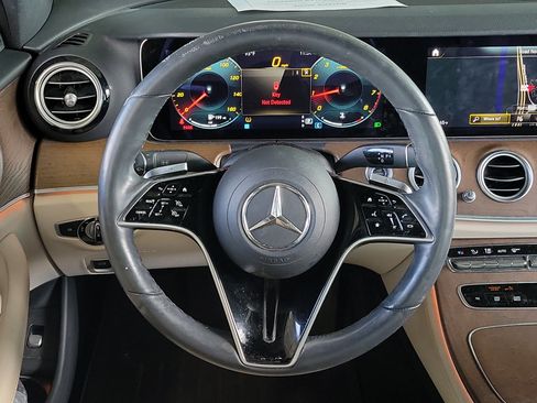 Used 2022 Mercedes-Benz E 350 Sedan image 14