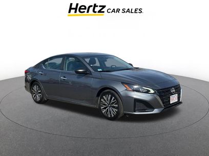 Used 2025 Nissan Altima 2.5 SV