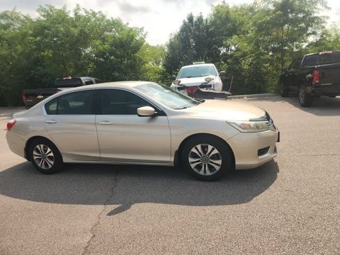 Used 2013 Honda Accord LX image 6