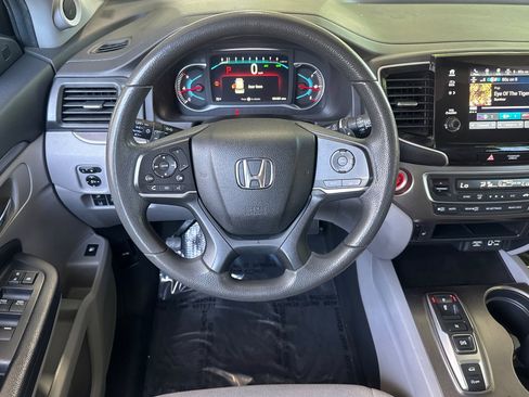 Used 2021 Honda Pilot EX image 28