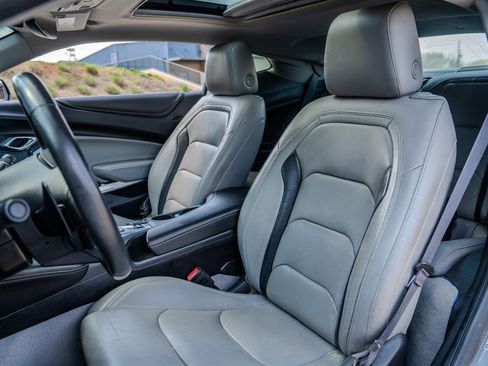 Used 2017 Chevrolet Camaro LT image 27