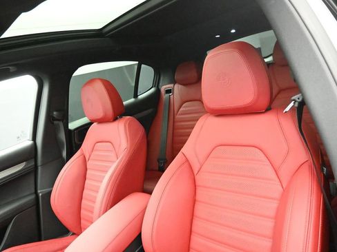 New 2025 Alfa Romeo Stelvio Sprint w/ Veloce Package image 10