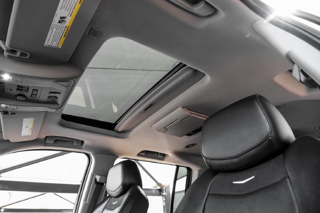 Used 2019 Cadillac Escalade ESV Premium Luxury RWD image 4