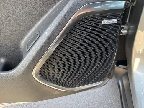 Used 2025 Buick Enclave Preferred image 25