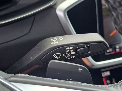 Used 2024 Audi A6 Premium Plus image 30