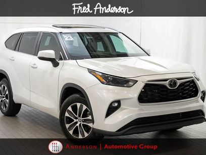 Used 2023 Toyota Highlander XLE