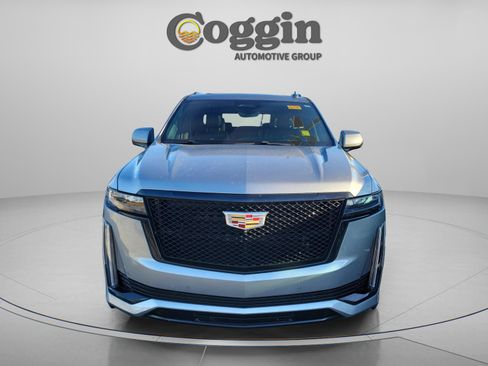 Used 2024 Cadillac Escalade Sport Platinum image 9