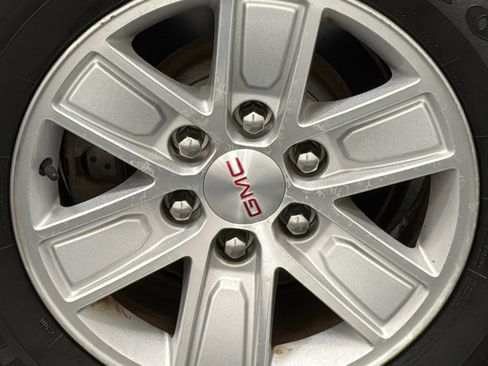 Used 2014 GMC Sierra 1500 SLE w/ SLE Value Package AWD/4WD image 5