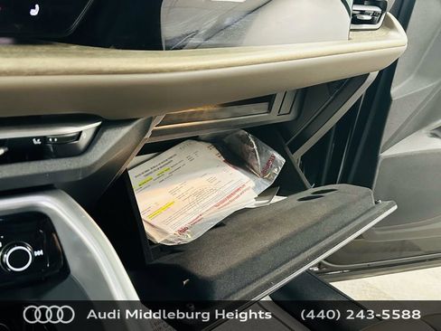 Certified 2025 Audi Q5 Premium w/ Convenience Package image 21