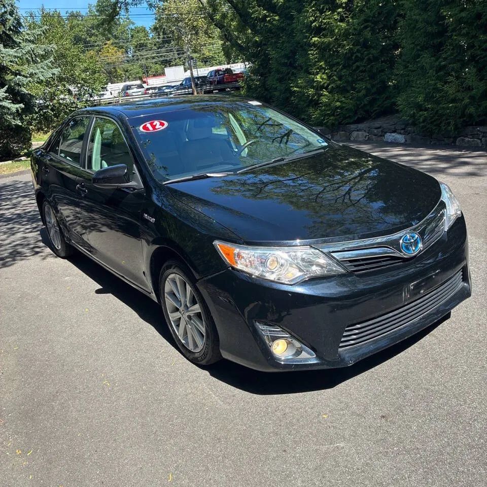 Used 2012 Toyota Camry XLE w/ Convenience Pkg FWD image 16