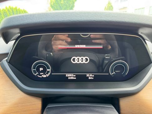Used 2023 Audi e-tron GT Premium Plus AWD/4WD image 35