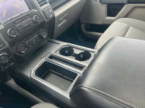 Used 2019 Ford F150 XLT w/ Equipment Group 302A Luxury AWD/4WD image 19