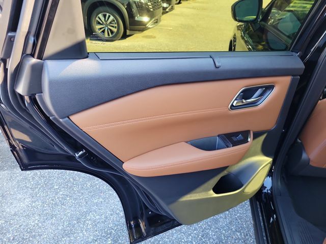 New 2026 Nissan Rogue Platinum w/ Platinum Premium Package AWD/4WD image 15