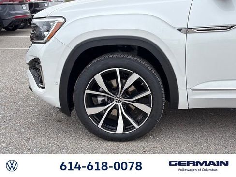 New 2026 Volkswagen Atlas Cross Sport SEL Premium R-Line AWD/4WD image 12