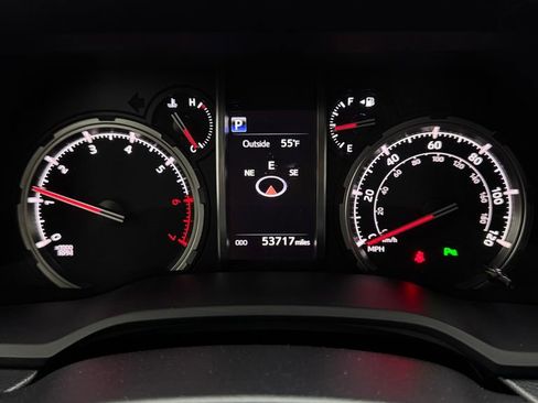 Used 2020 Toyota 4Runner Limited image 18