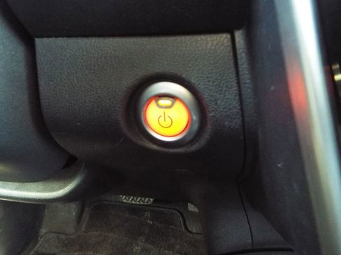 Used 2016 Nissan Leaf SV w/ Premium Package FWD image 27