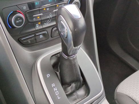 Used 2017 Ford C-MAX SE image 30