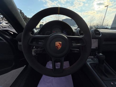 Certified 2025 Porsche 718 Boxster Spyder RS RWD image 22