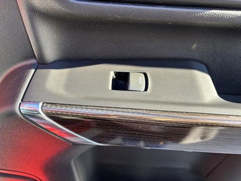 Used 2021 Chevrolet Silverado 2500 LT w/ Z71 Sport Edition image 27