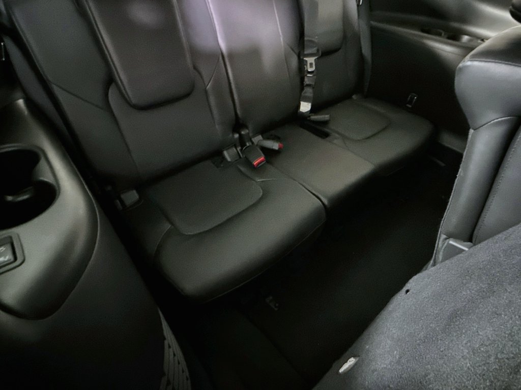 Used 2018 Nissan Armada SL w/ Moonroof Package AWD/4WD image 29