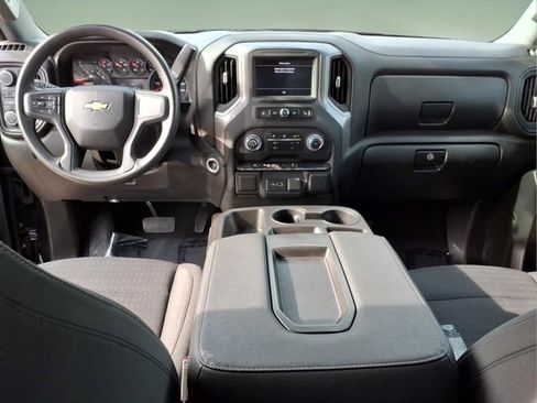 Used 2022 Chevrolet Silverado 1500 Custom AWD/4WD image 13