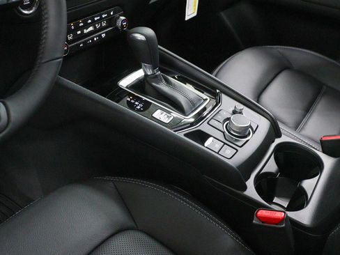 New 2025 MAZDA CX-5 AWD 2.5 S w/ Preferred Package image 41